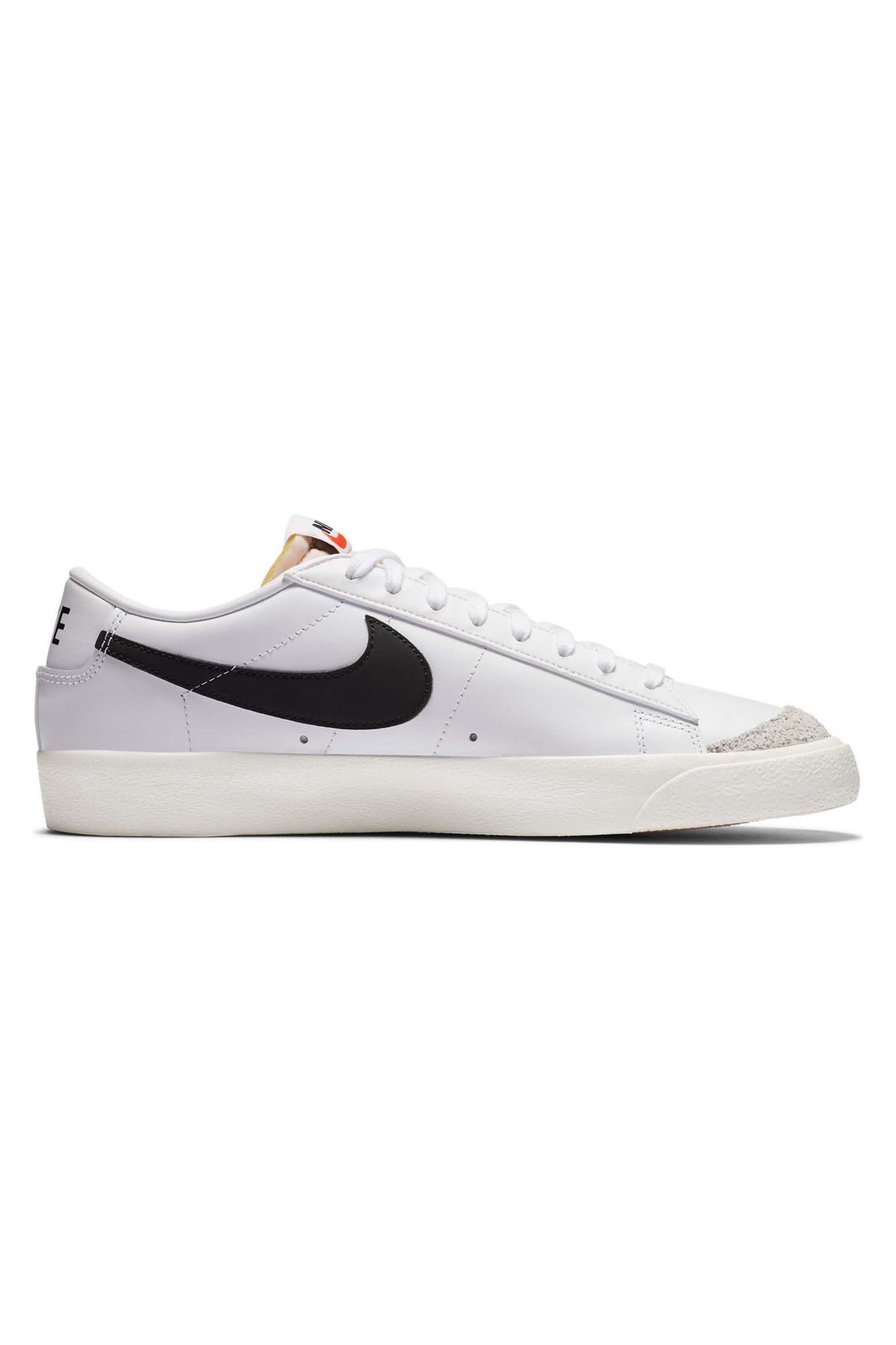 nike low blazers 77